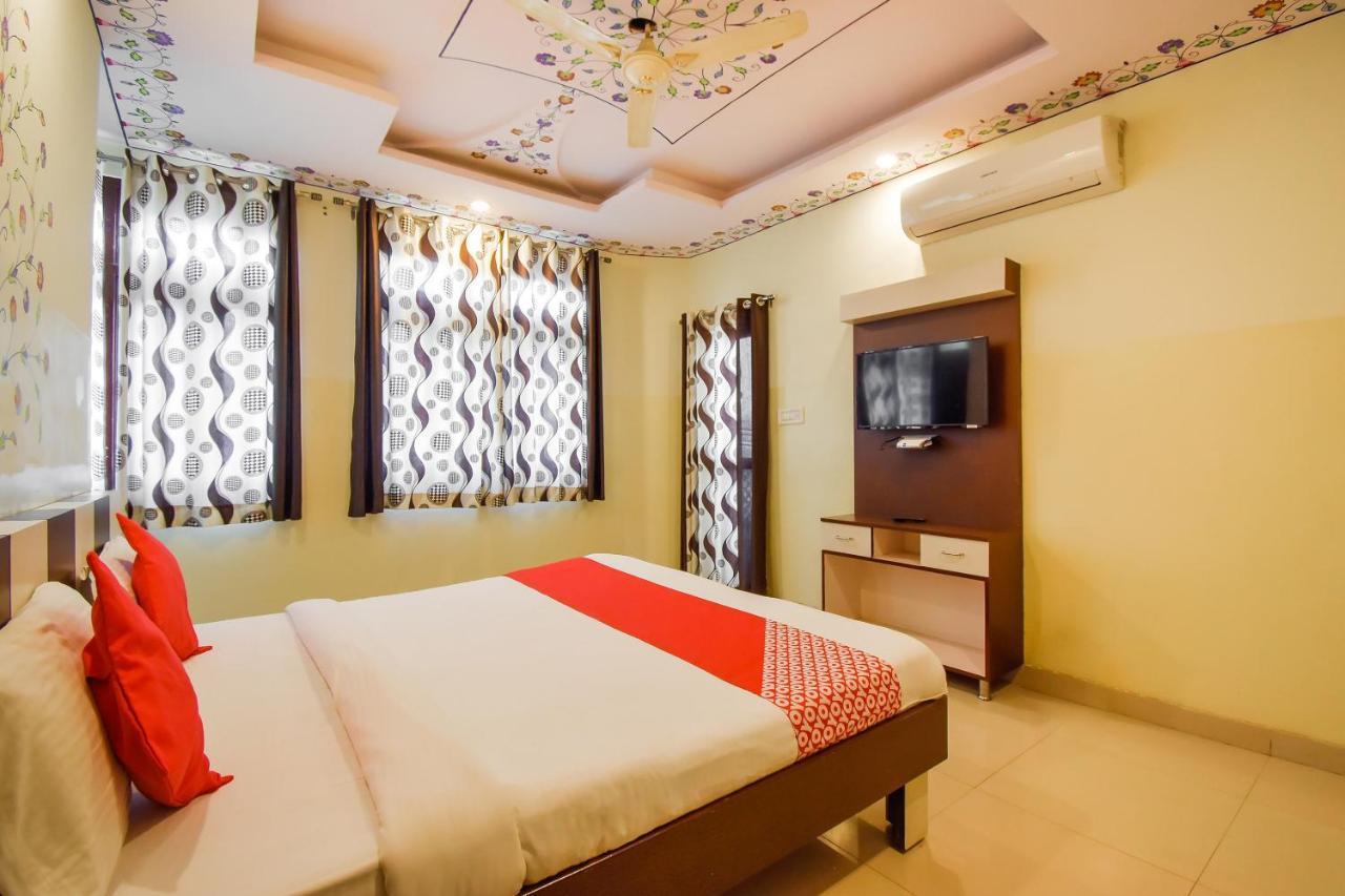 OYO 11389 Hotel NG Palace Jaipur Buitenkant foto