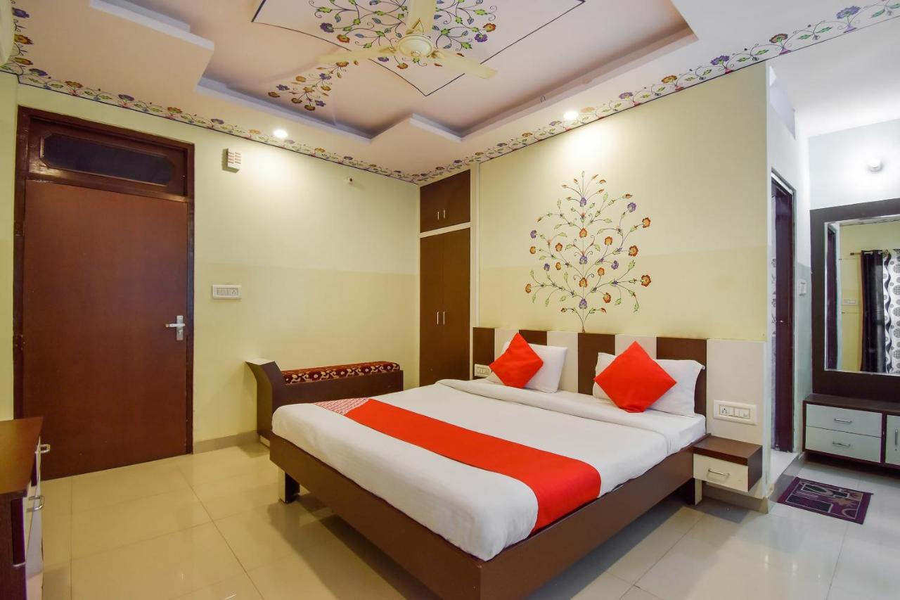 OYO 11389 Hotel NG Palace Jaipur Buitenkant foto